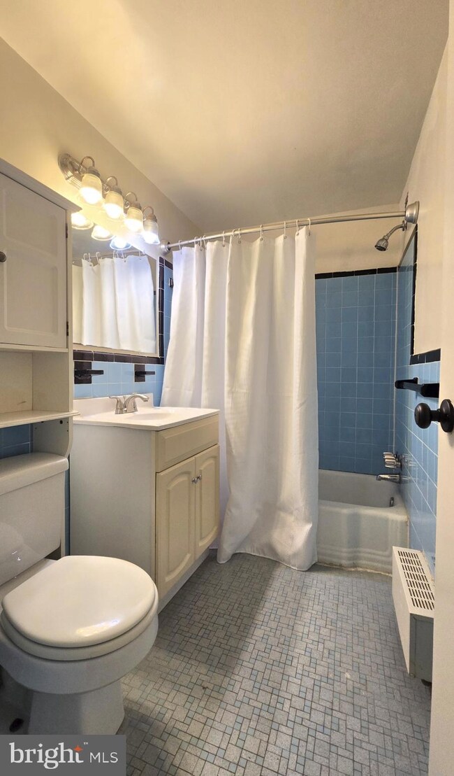 The Cavendish unit 403, Arlington, VA 22202 - photo 4