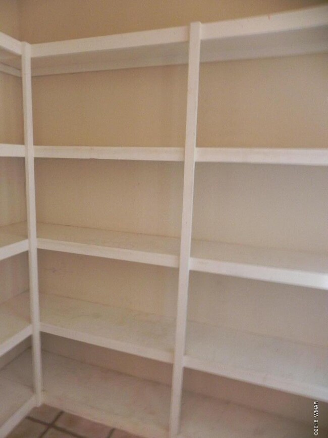 8666 Roundup Dr, Show Low, AZ 85901 - photo 6