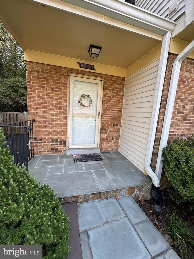 10030 Wood Sorrels Ln, Burke, VA 22015 - photo 3