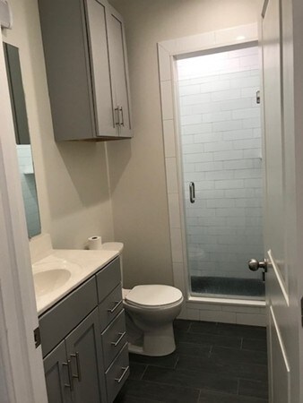 1064 N Shore Rd unit 8, Revere, MA 02151 - photo 5