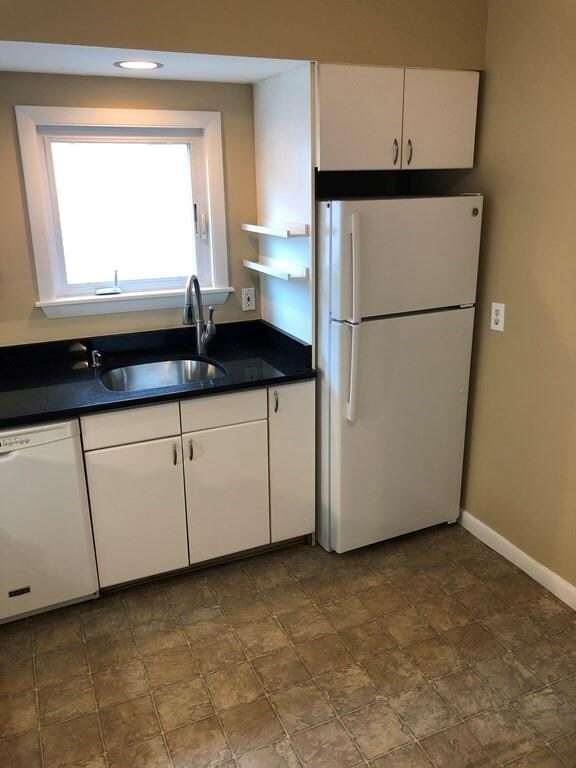 5 Prospect St unit 2, Marblehead, MA 01945 - photo 3