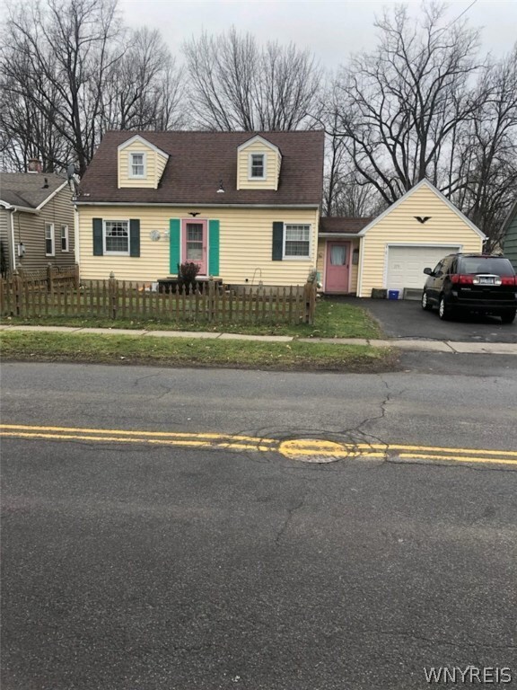 374 North Ave, North Tonawanda, NY 14120 - photo 2