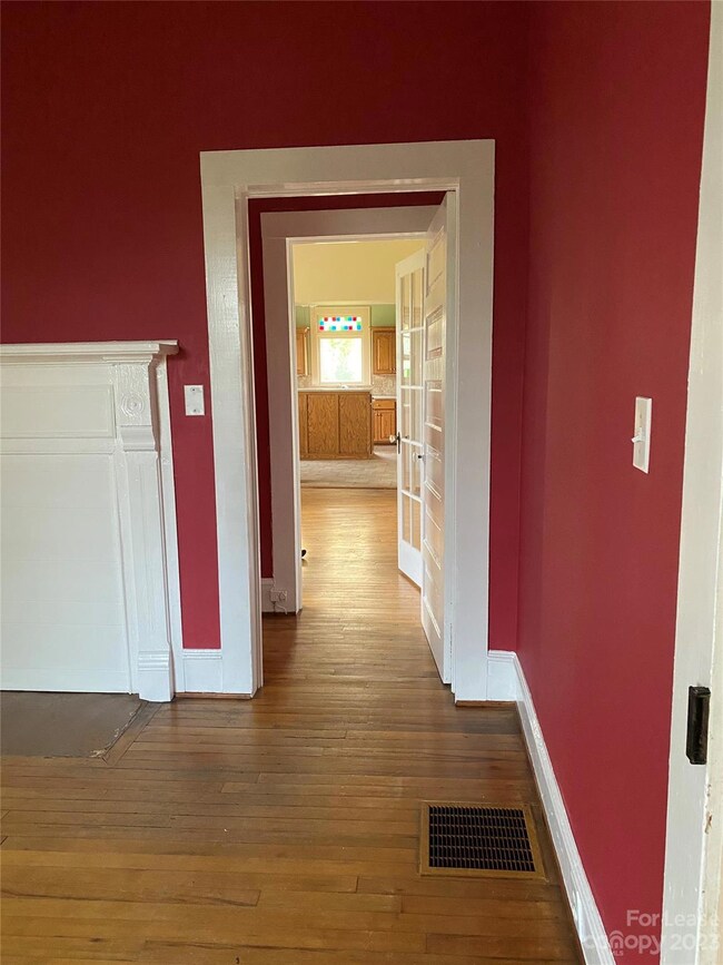 5830 Highway 557, Clover, SC 29710 - photo 7