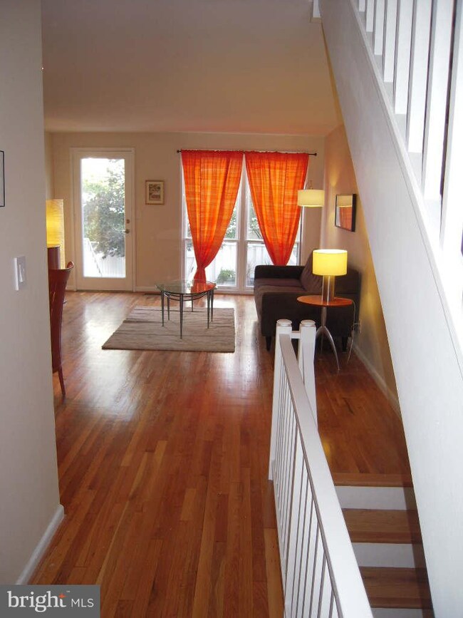 148 G St SW unit 152, Washington, DC 20024 - photo 4