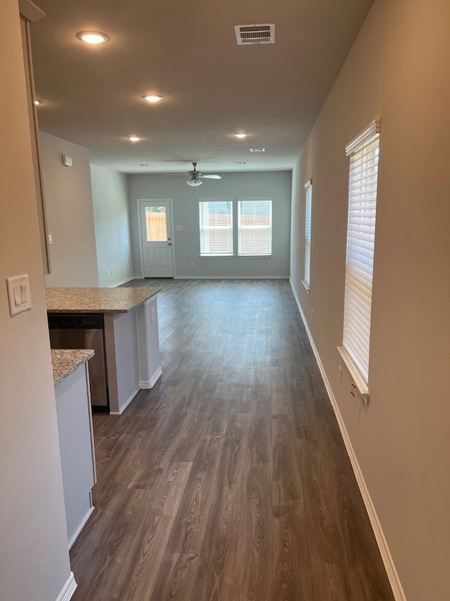 25914 Emory Hollow Dr, Tomball, TX 77375 - photo 4