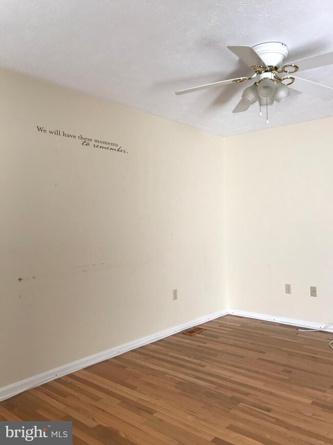 603 W 12th St, Front Royal, VA 22630 - photo 5