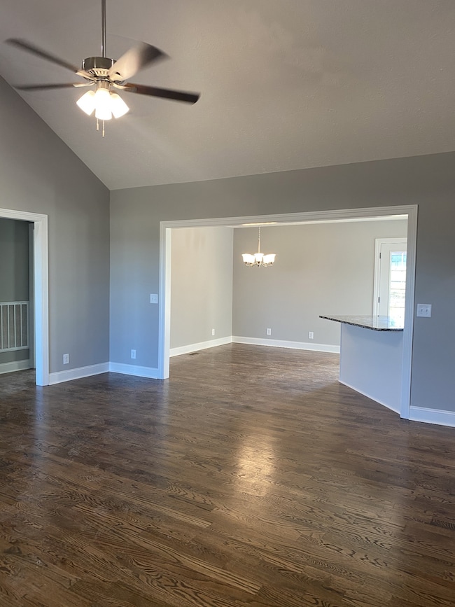 304 Rose Ln, Shelbyville, TN 37160 - photo 3