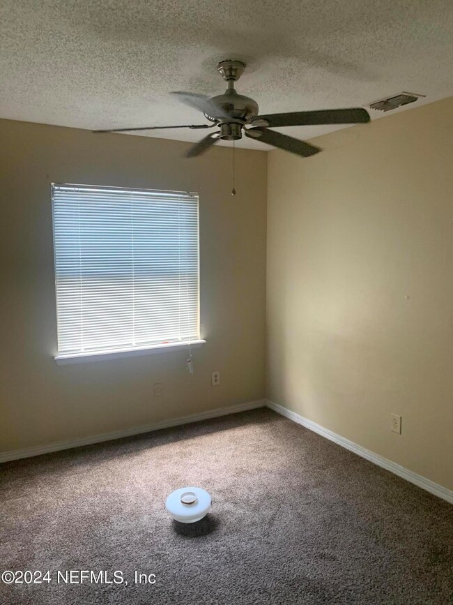 4345 Melissa Ct W, Jacksonville, FL 32210 - photo 7