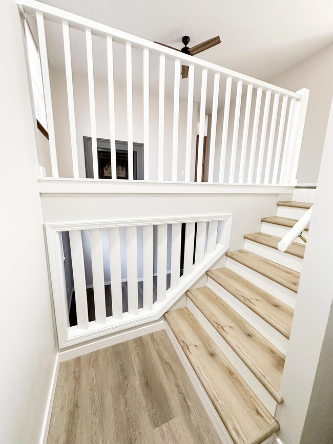 2008 Juniper Dr unit B, Columbia, MO 65201 - photo 2