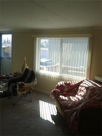 75 S Policy St unit 35, Salem, NH 03079 - photo 3