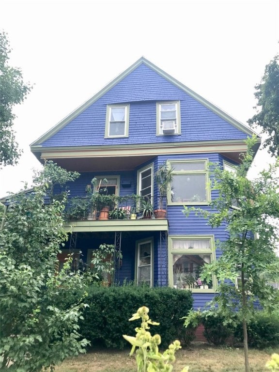 243 Carrington Ave, Woonsocket, RI 02895 - photo 7