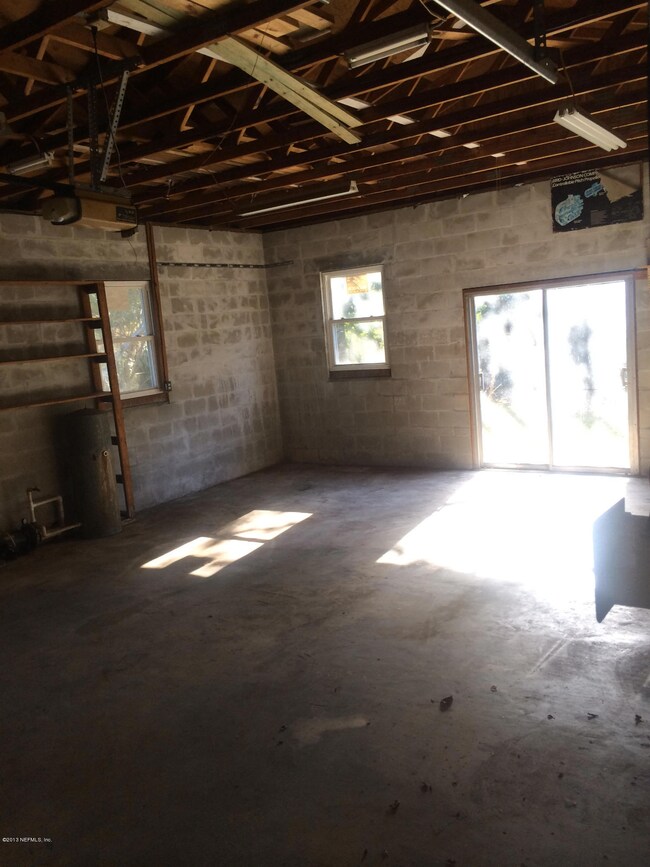 6404 Ledbury Dr S, Jacksonville, FL 32210 - photo 5