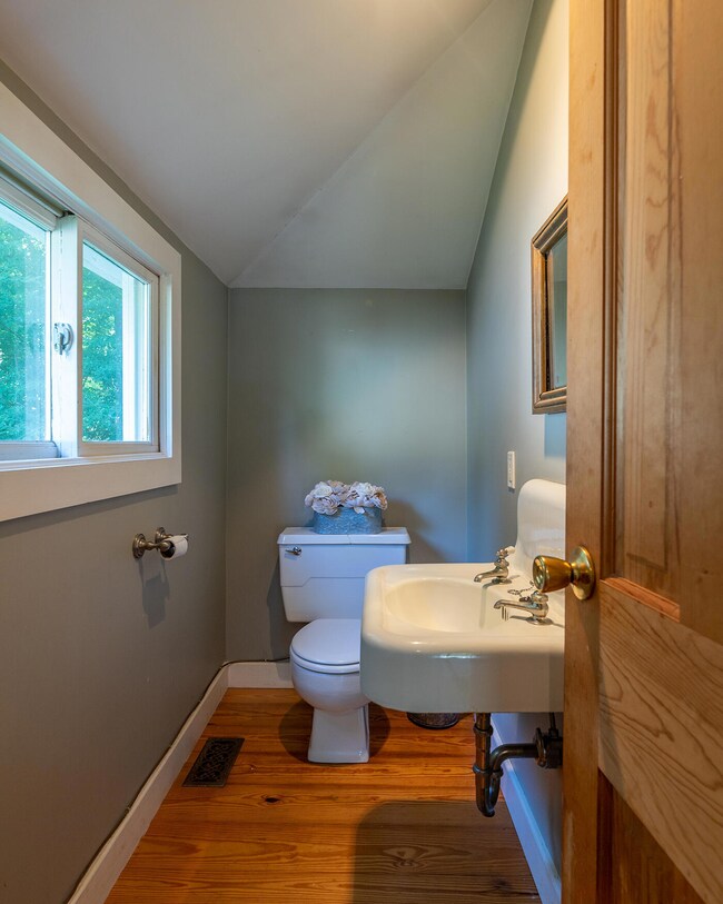9 Mount Battie St, Camden, ME 04843 - photo 7