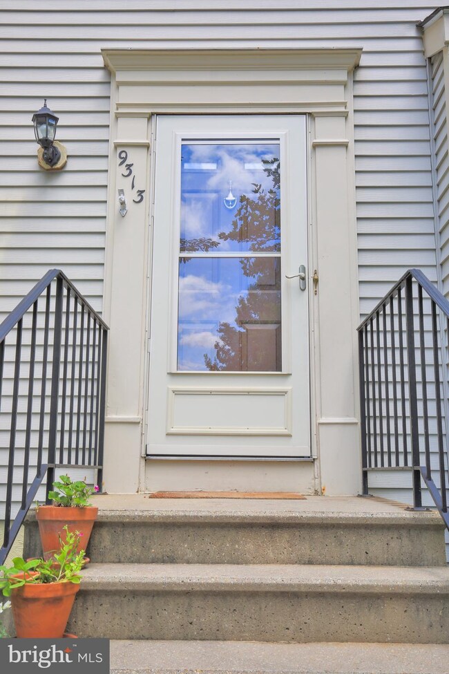 9313 Cabot Ct, Laurel, MD 20723 - photo 3