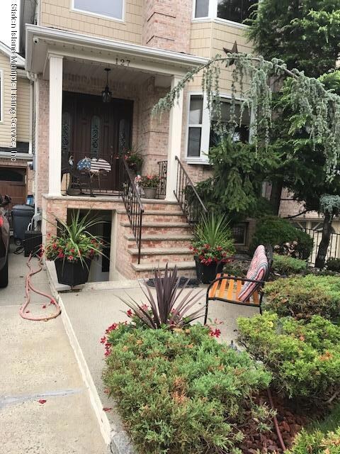 unlisted-address, Staten Island, NY 10309 - photo 2
