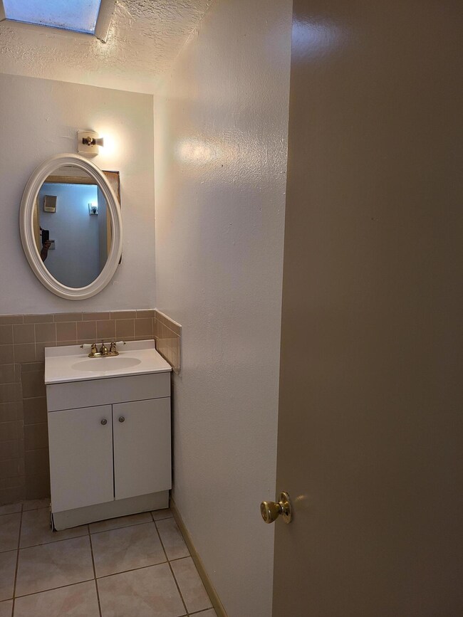 257 Maricela Dr, El Paso, TX 79915 - photo 6