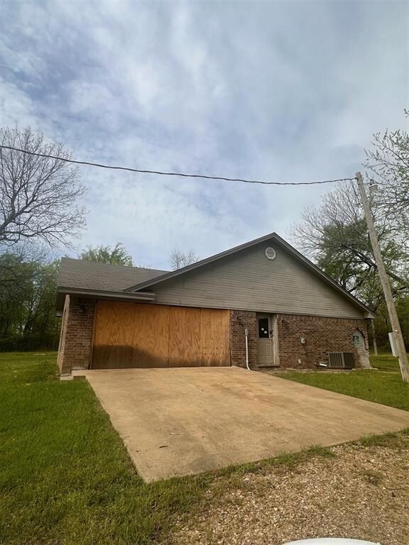 858 N 4243 Rd, Hugo, OK 74743 - photo 3