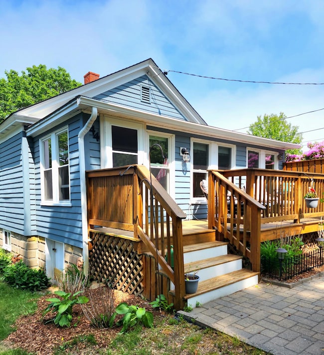 44 Adelaide Rd, Old Orchard Beach, ME 04064 - photo 2