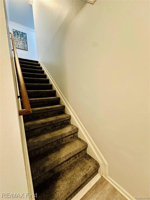 17769 Edloytom Way, Clinton Township, MI 48038 - photo 7