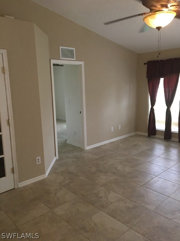 204 Blackstone Dr, Fort Myers, FL 33913 - photo 4