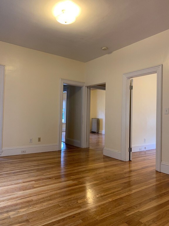 31 Pratt St unit 2, Allston, MA 02134 - photo 4