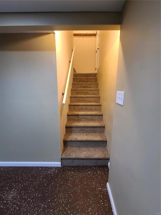 2690 Dove Dr, Florissant, MO 63031 - photo 7