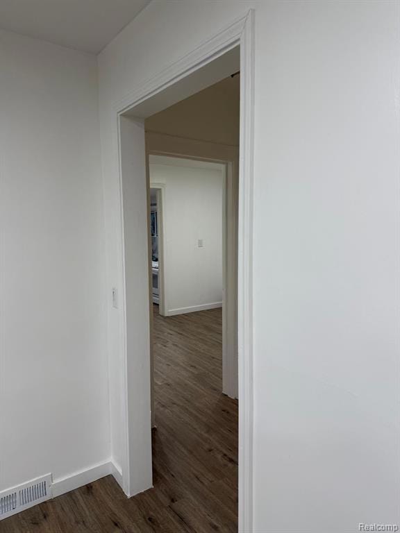 6107 Auburn St, Detroit, MI 48228 - photo 5