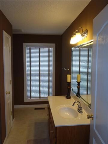 272 Naron Rd, Shelbyville, TN 37160 - photo 4