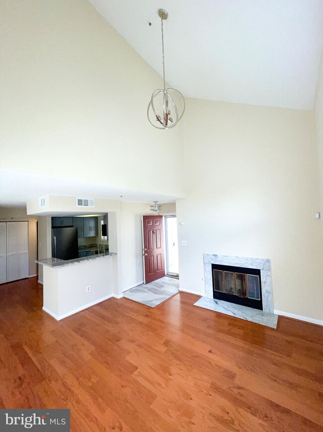 14126 Bowsprit Ln unit 704, Laurel, MD 20707 - photo 7