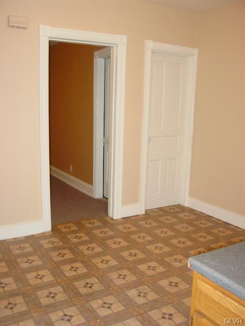 Kitchen Dining Area