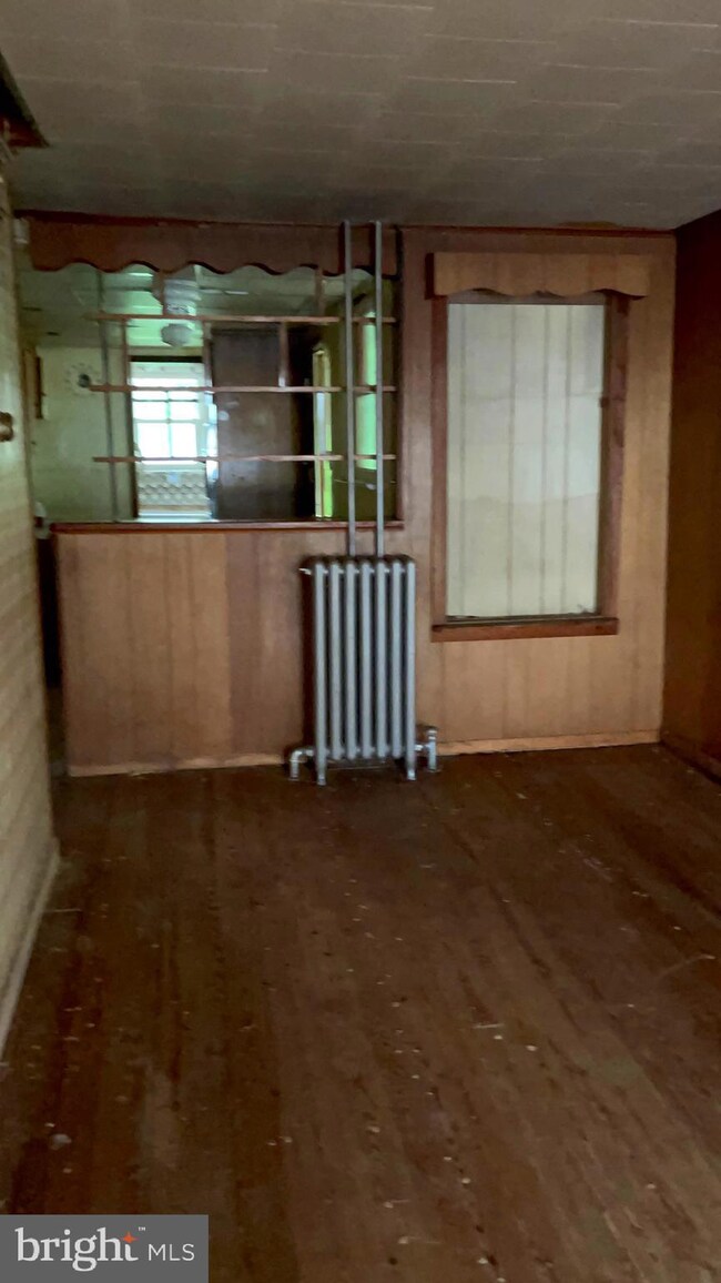 535 S 16th St, Reading, PA 19606 - photo 5