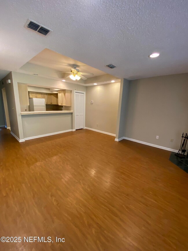 4129 Quiet Creek Loop, Middleburg, FL 32068 - photo 4