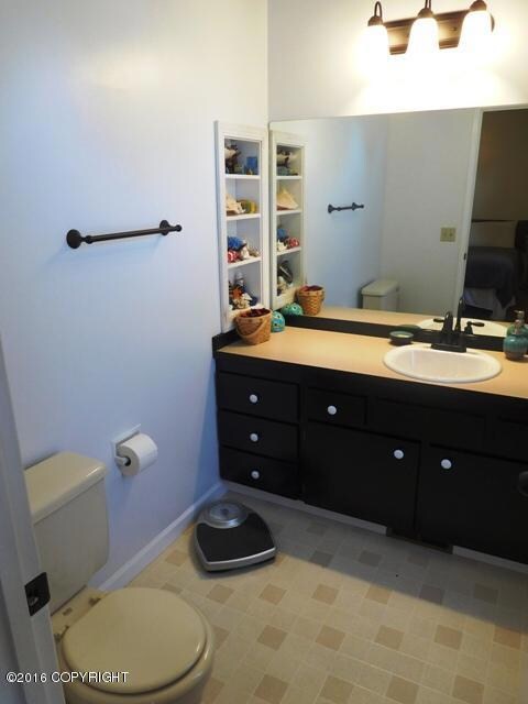 Master Half Bath
