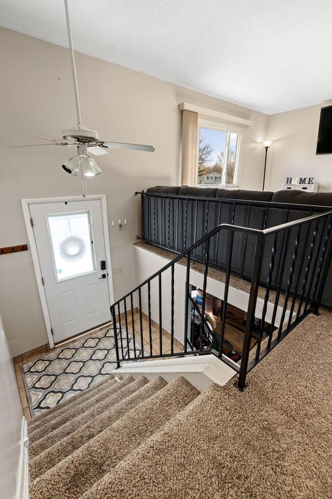 2023-3-9 4561 Stonehedge Rd 16