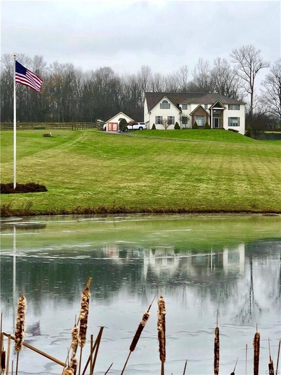 Magnificent setting for your dream home nestled on