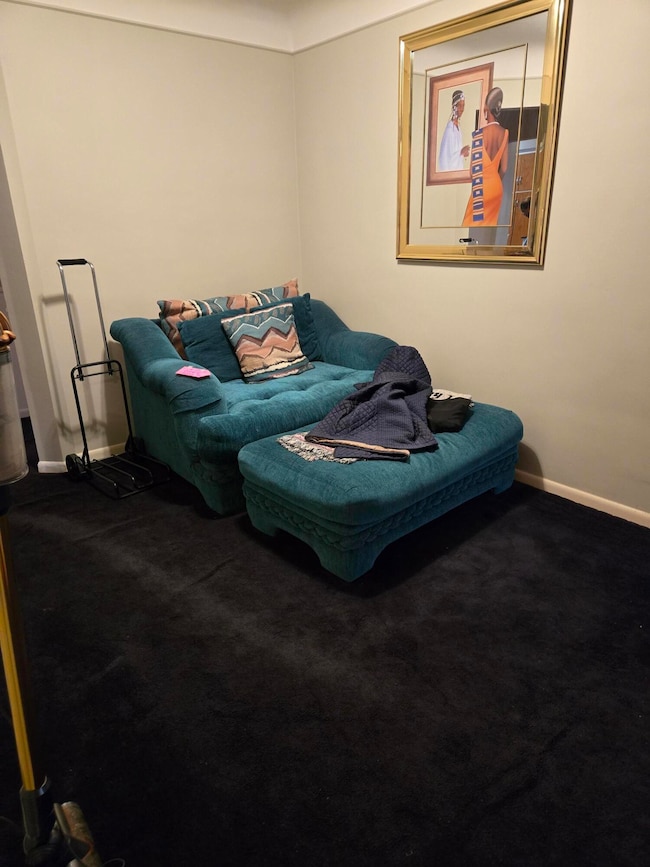 26845 Greenleigh Ct, Southfield, MI 48076 - photo 6