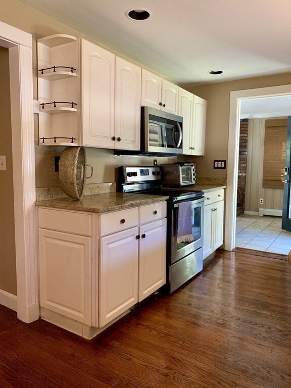 21 Reidy Rd, East Weymouth, MA 02189 - photo 6