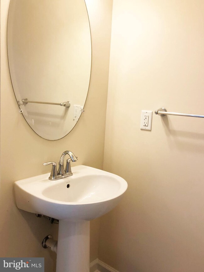 11775 Sunningdale Place, Waldorf, MD 20602 - photo 4