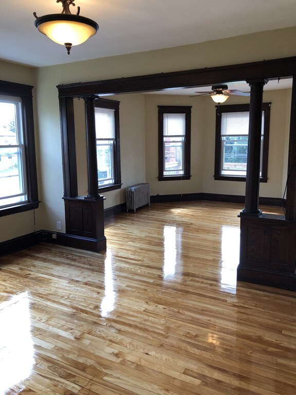 7 Northboro St, Worcester, MA 01604 - photo 2