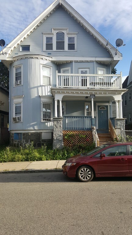 11 Strathcona Rd unit 3, Dorchester, MA 02121 - photo 2