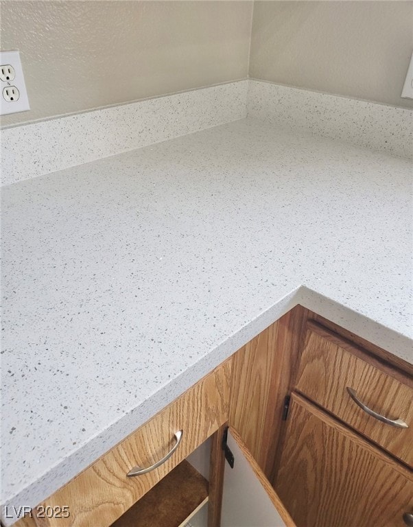 New Quartz Counter Tops