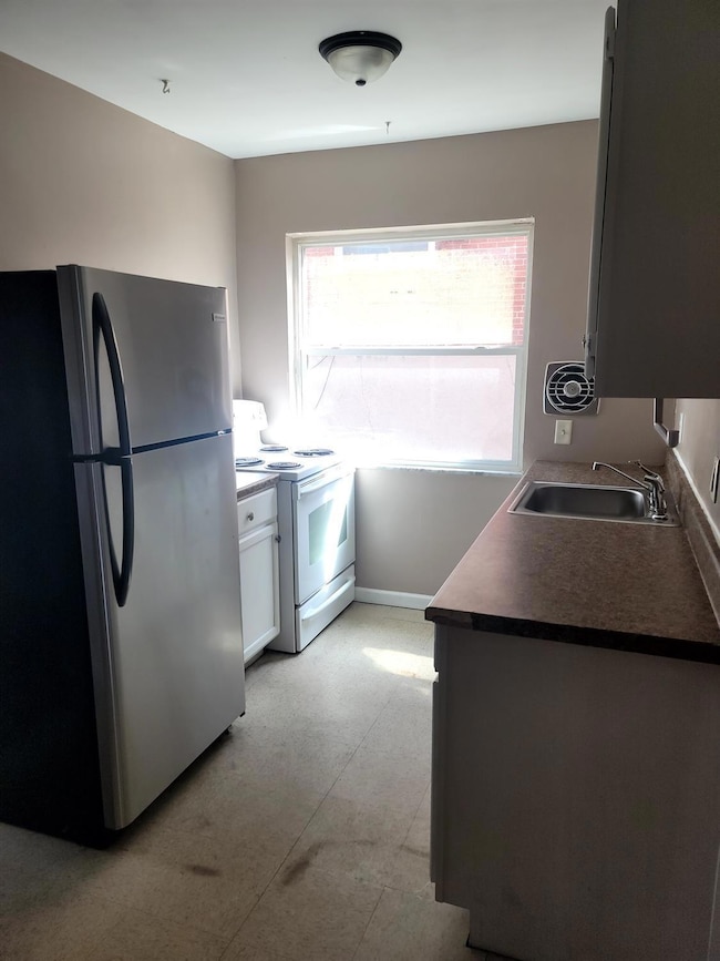 3833 Boudinot Ave, Cincinnati, OH 45211 - photo 4