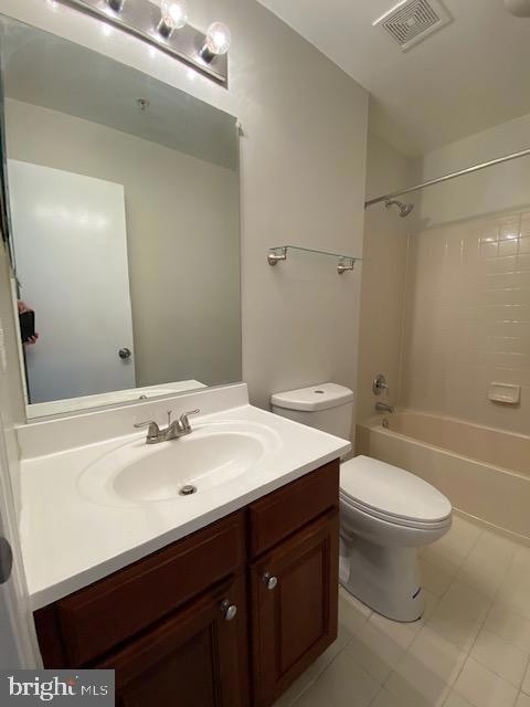 2006 Amber Way, Windsor Mill, MD 21244 - photo 3