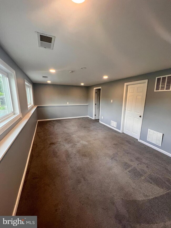 448 Cornell Ave, Pemberton, NJ 08068 - photo 5