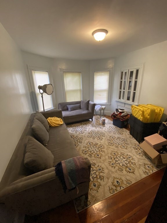 521 Park St, Dorchester Center, MA 02124 - photo 4