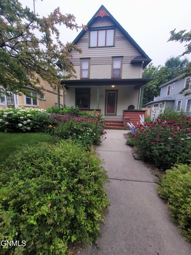 Summer Front Exterior
