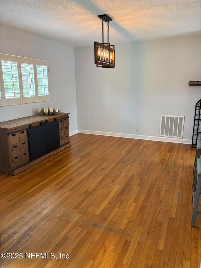 132 30th Ave S, Jacksonville Beach, FL 32250 - photo 5