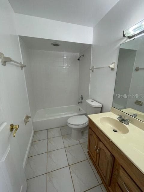 5466 Pine Creek Dr unit 2002, Orlando, FL 32811 - photo 4
