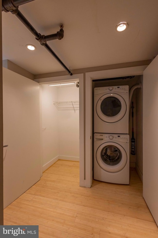 22 S Howard St unit R204, Baltimore, MD 21201 - photo 5