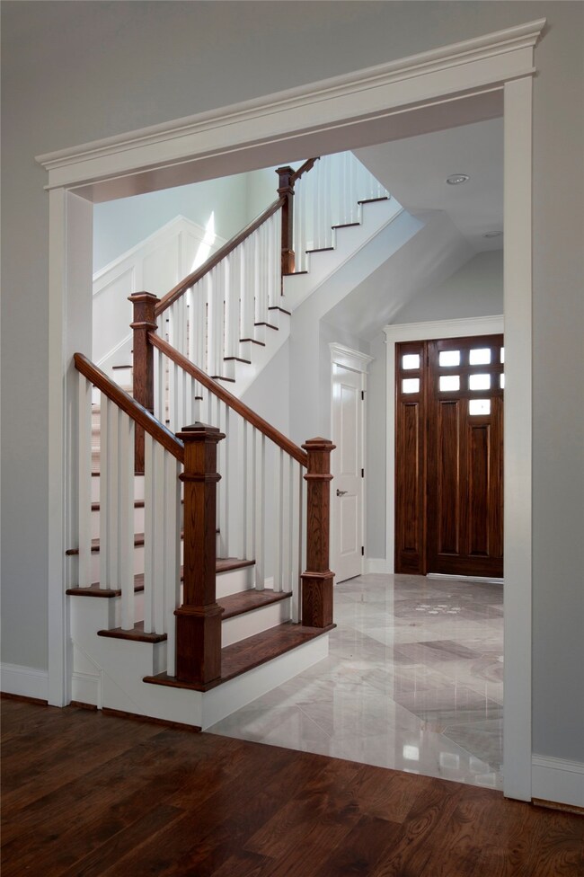 1406 Martin St, Houston, TX 77018 - photo 6